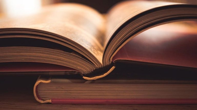 Открытая книга